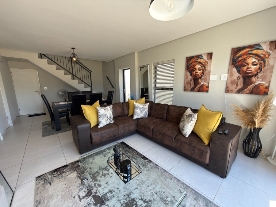 3 Bedroom Property for Sale in Aan de Wijnlanden Western Cape